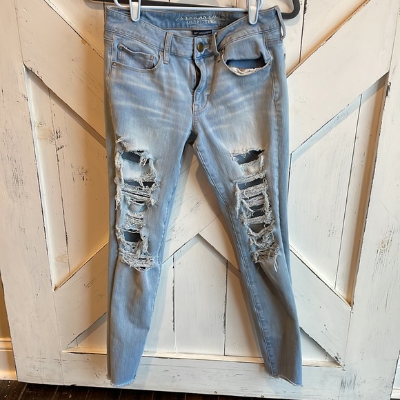 Denim - American Eagle Super Stretch Skinny Distressed Jeans